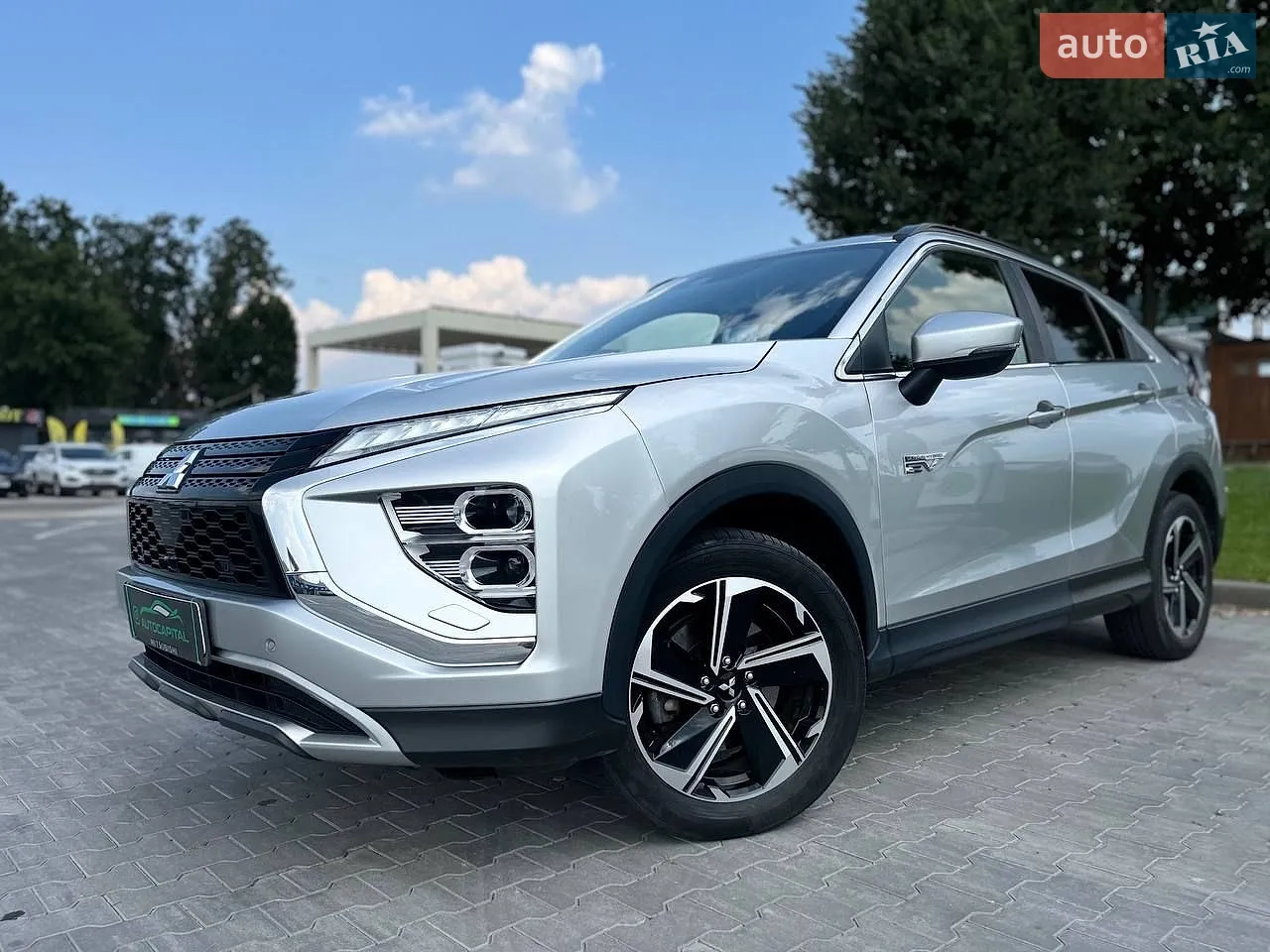 2021 Mitsubishi Eclipse Cross - фото 1
