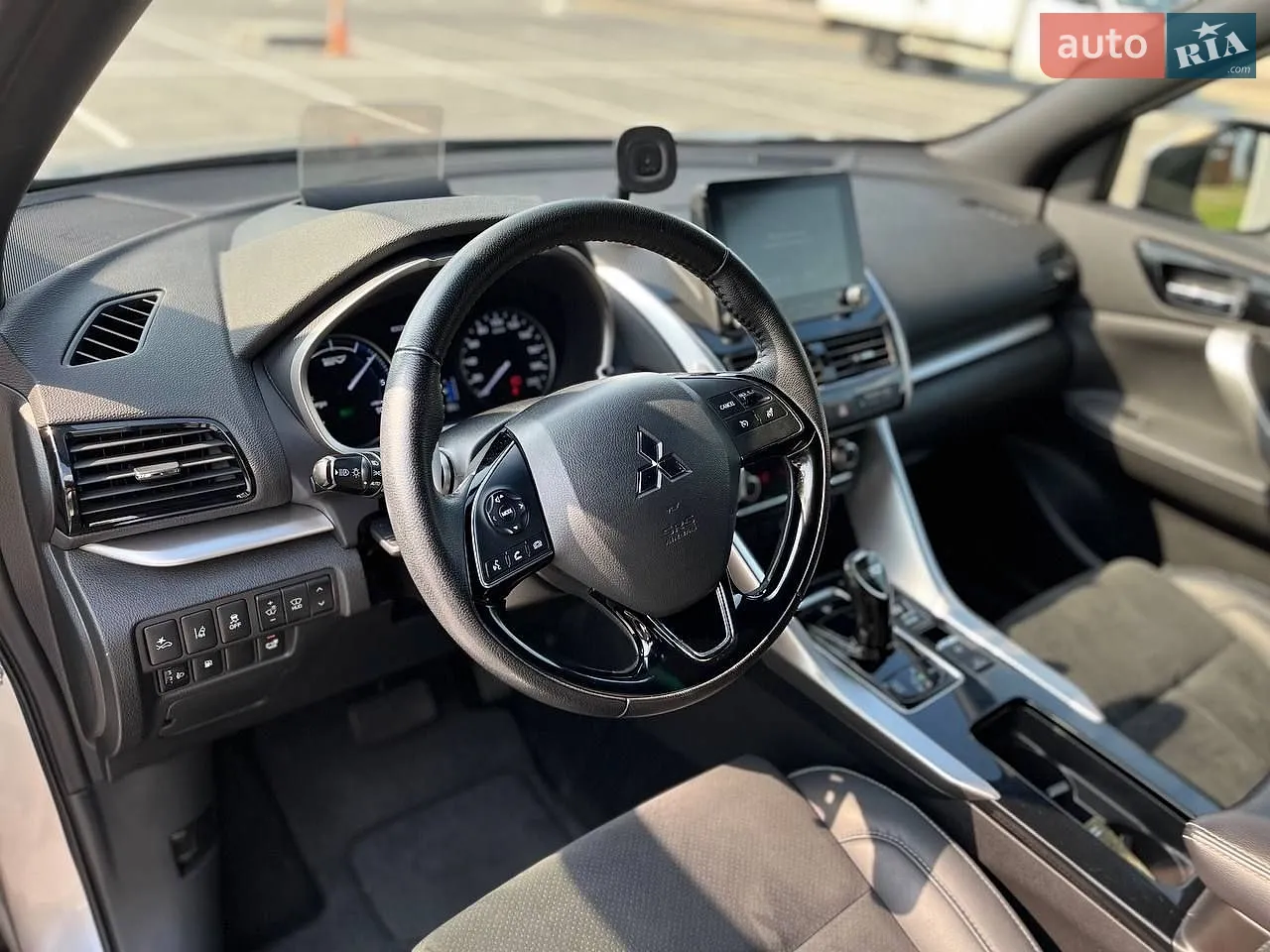2021 Mitsubishi Eclipse Cross - мініатюра 25