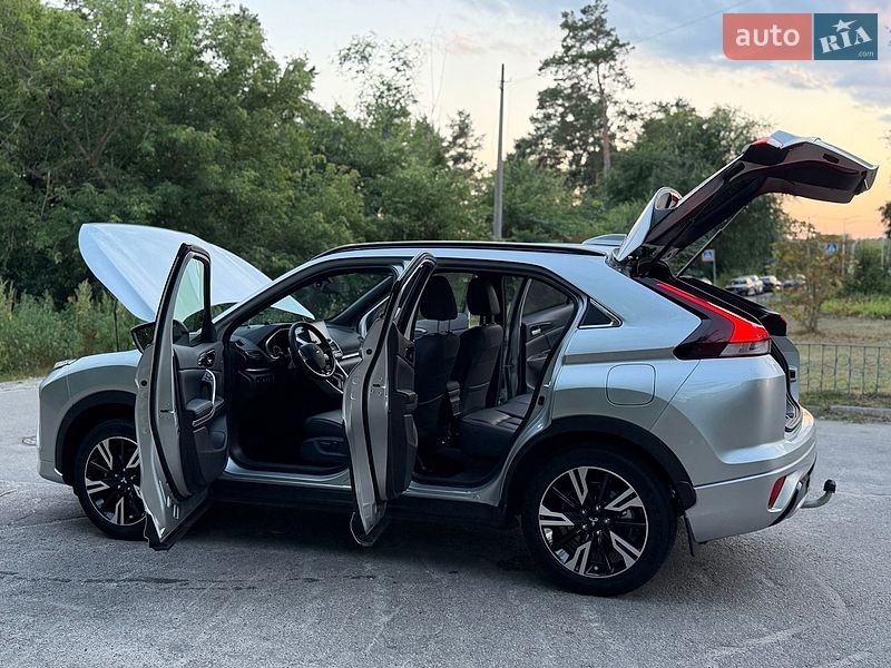 Внедорожник / Кроссовер Mitsubishi Eclipse Cross 2021 в Киеве фото 31 Внедорожник / Кроссовер Mitsubishi Eclipse Cross 2021 в Киеве