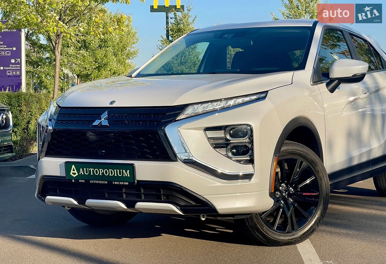 2022 Mitsubishi Eclipse Cross - мініатюра 7