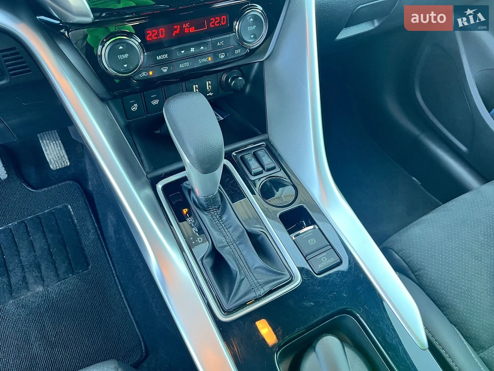 2021 Mitsubishi Eclipse Cross - мініатюра 19