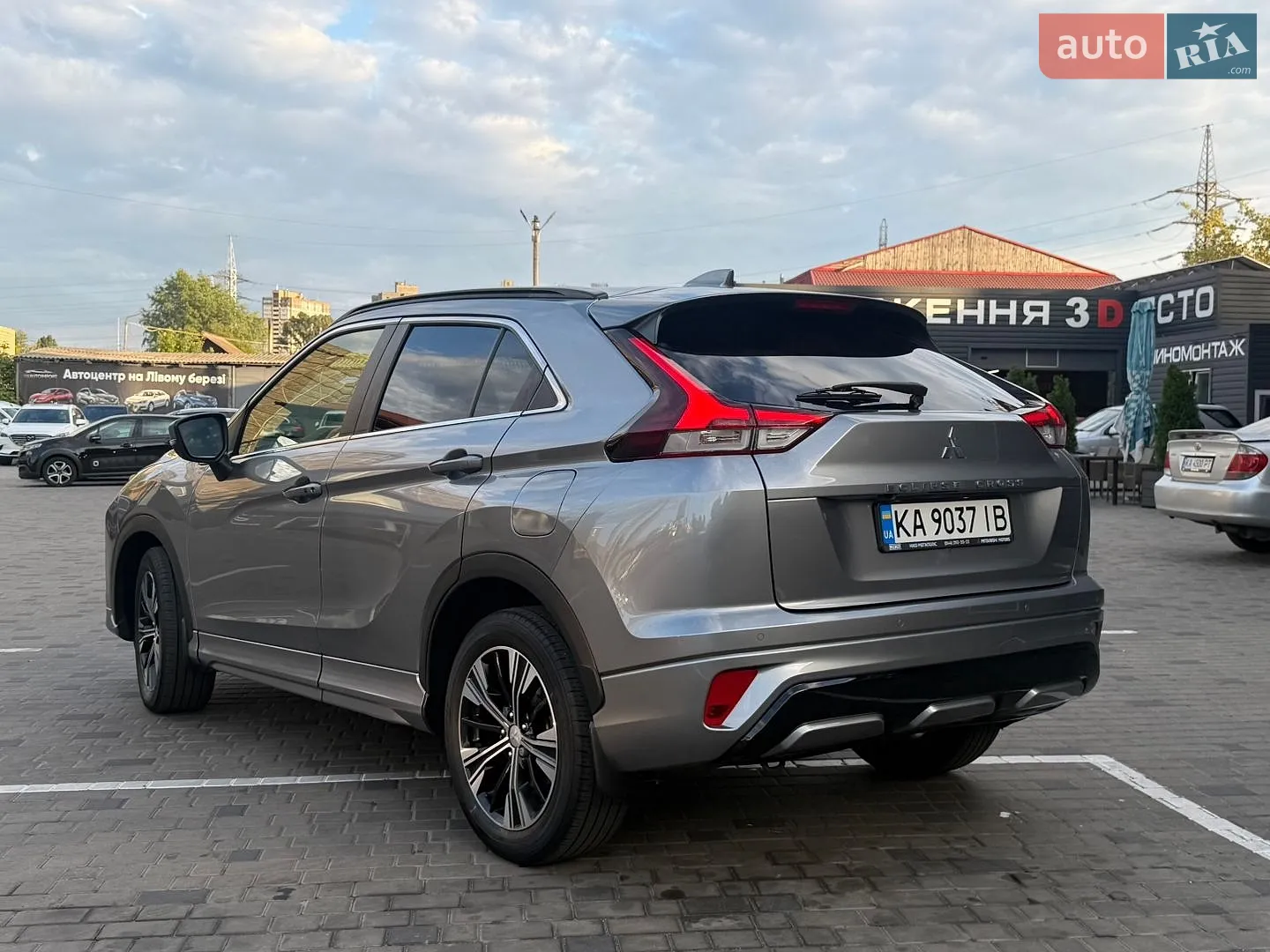 2022 Mitsubishi Eclipse Cross - мініатюра 13