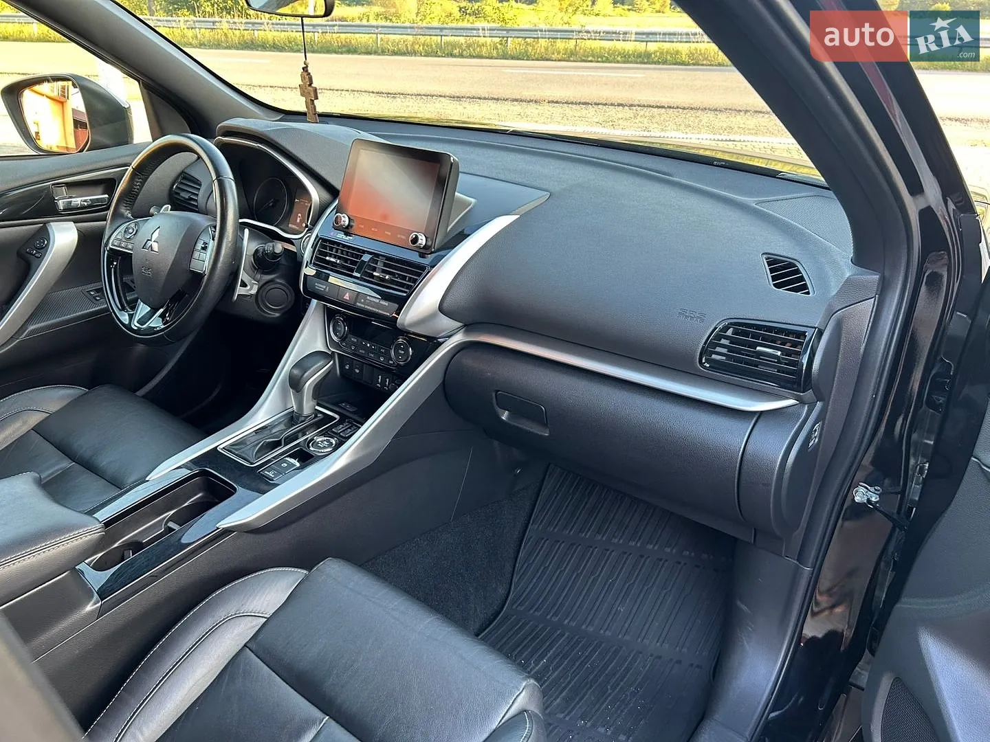 2021 Mitsubishi Eclipse Cross - мініатюра 15