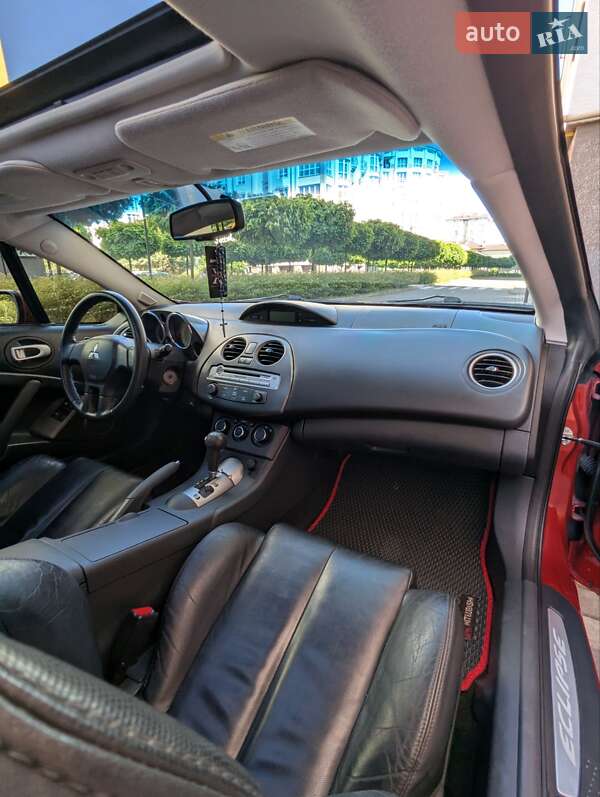 Купе Mitsubishi Eclipse 2011 в Ивано-Франковске