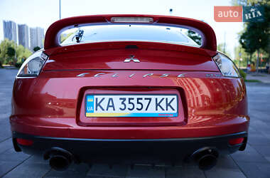 Купе Mitsubishi Eclipse 2010 в 