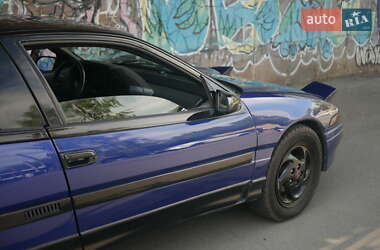 Купе Mitsubishi Eclipse 1990 в 