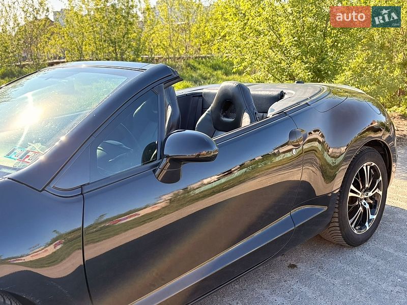 Кабриолет Mitsubishi Eclipse 2010 в Киеве