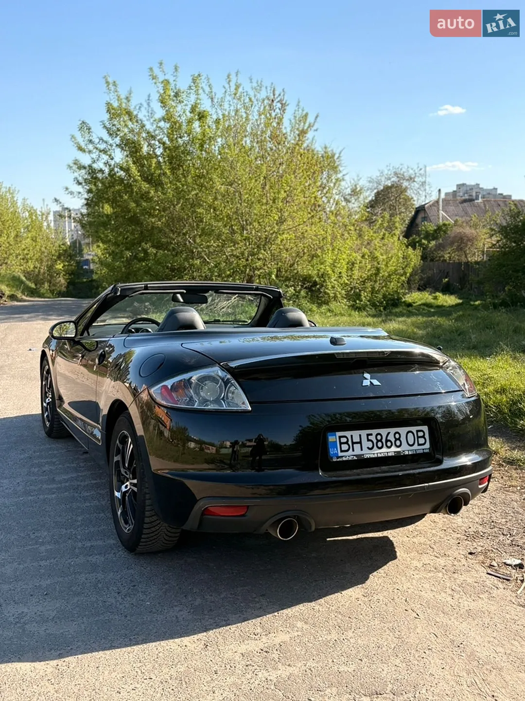 2010 Mitsubishi Eclipse - мініатюра 21