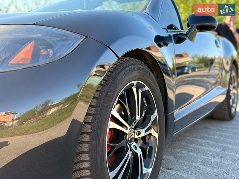Кабриолет Mitsubishi Eclipse 2010 в Киеве