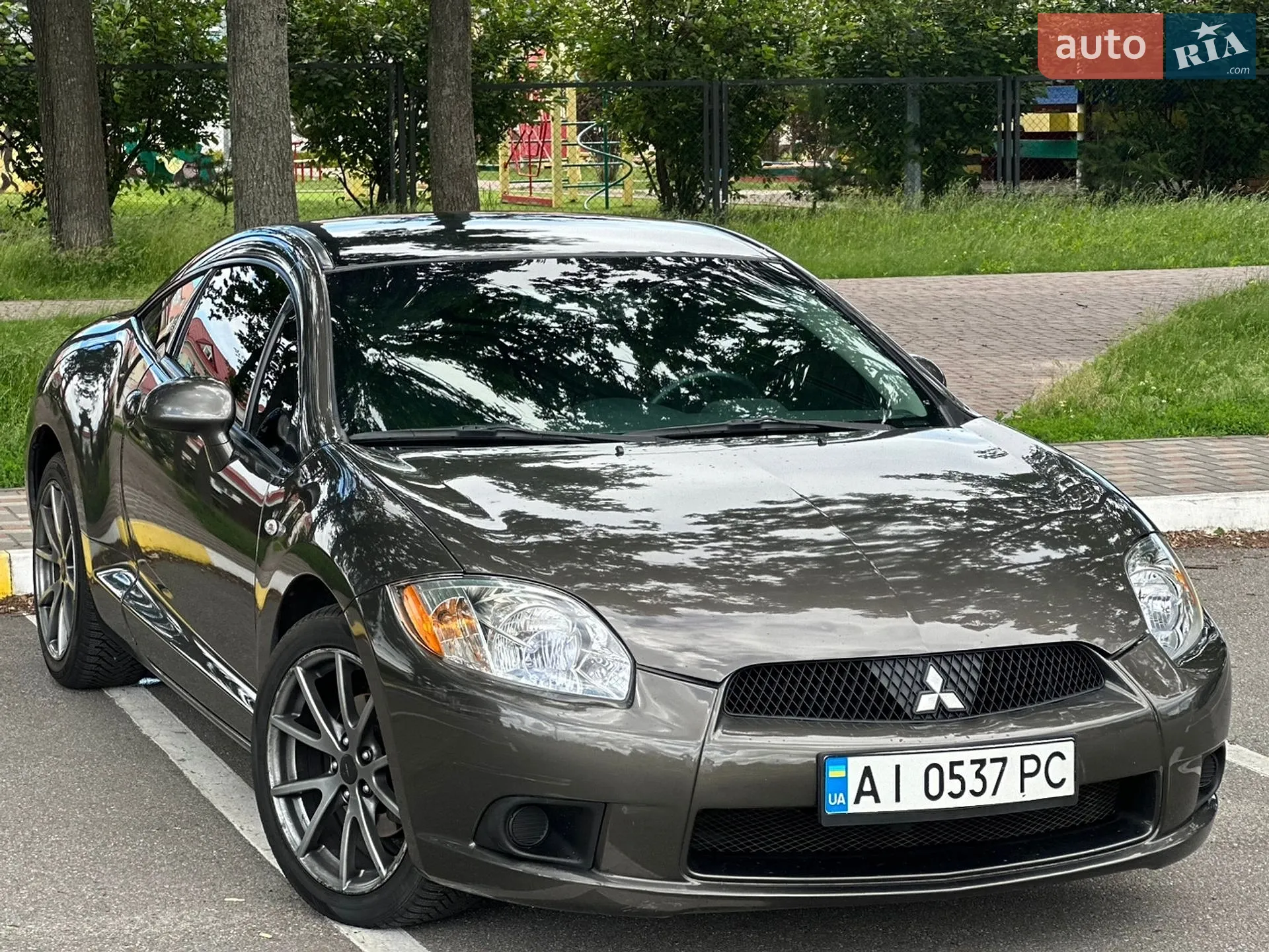 2011 Mitsubishi Eclipse - мініатюра 4