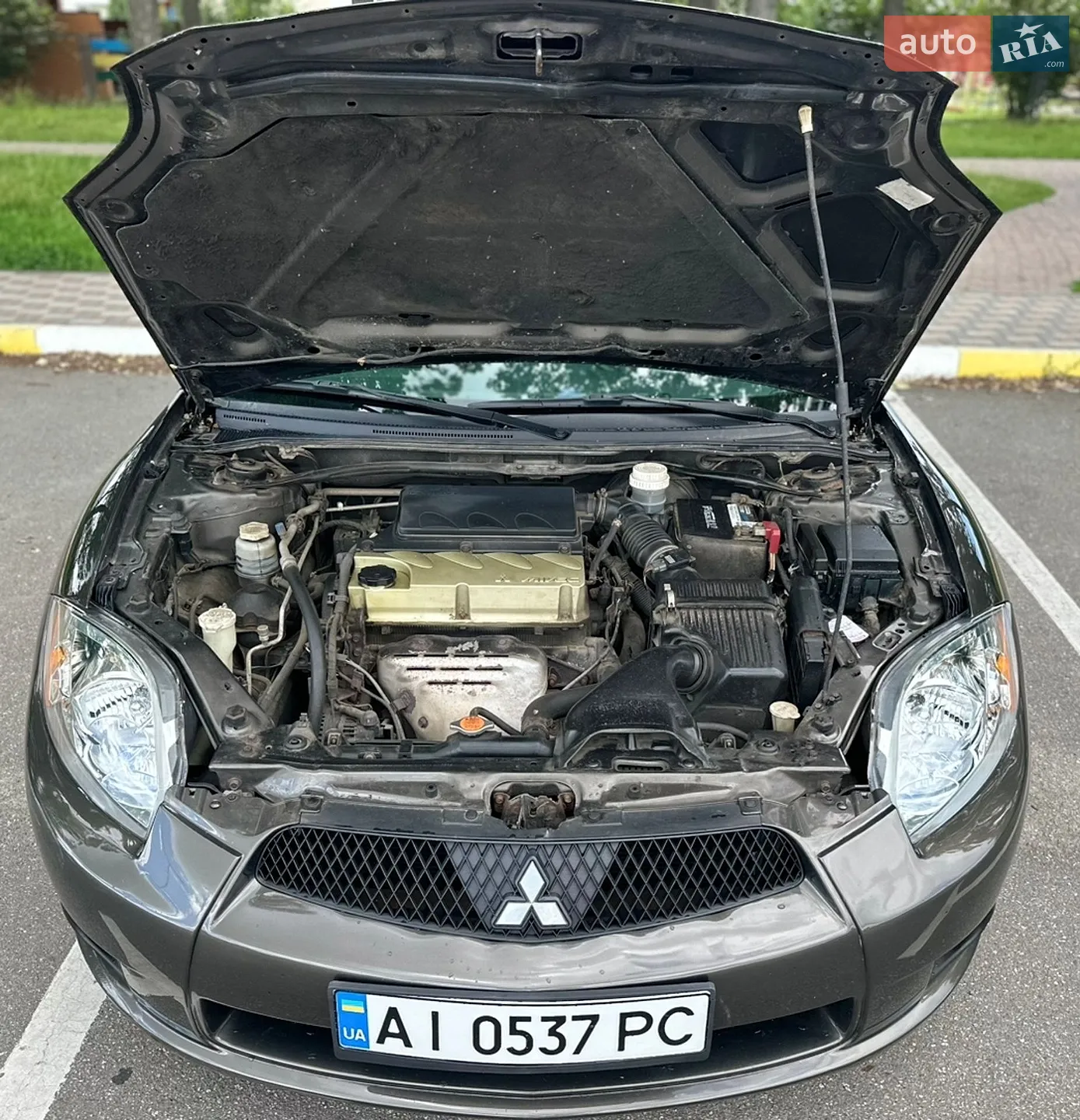 2011 Mitsubishi Eclipse - мініатюра 16