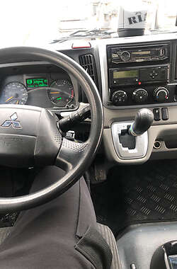 Грузовой фургон Mitsubishi Fuso Canter 2016 в 