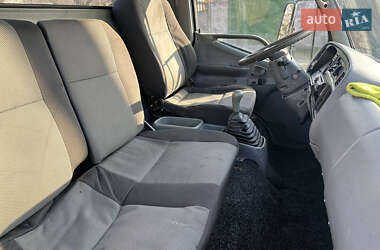 Автовоз Mitsubishi Fuso Canter 2000 в 