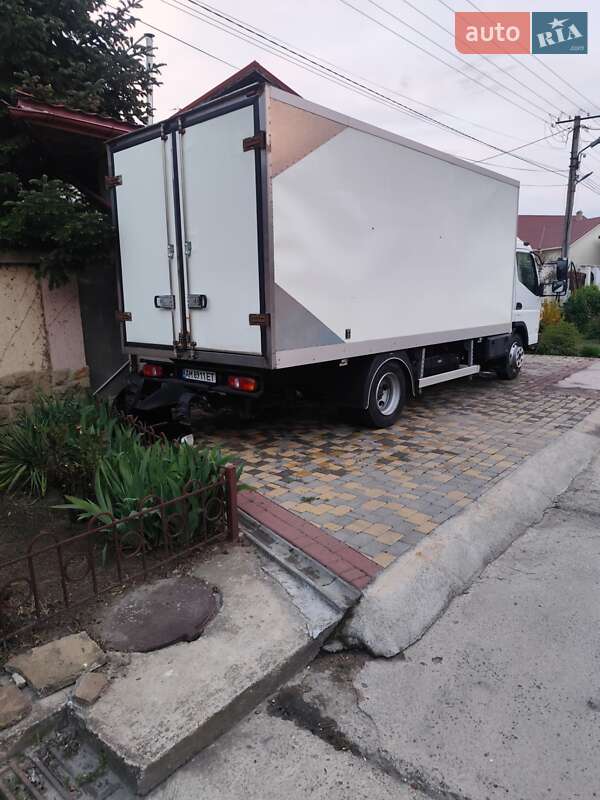 Грузовой фургон Mitsubishi Fuso Canter 2017 в Одессе