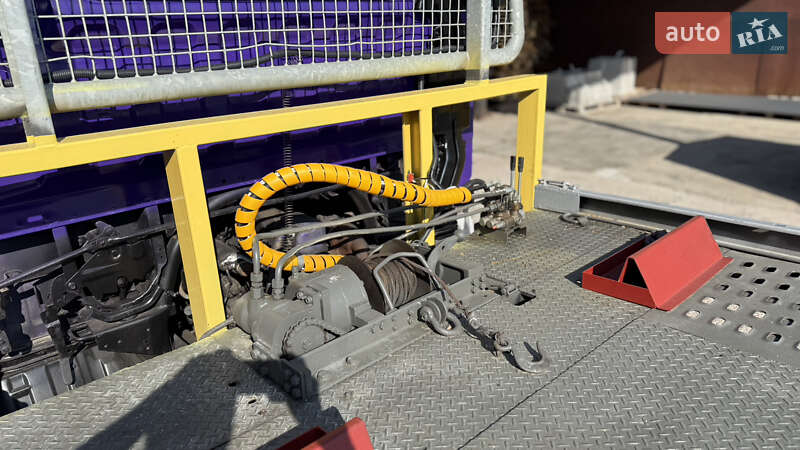 Эвакуатор Mitsubishi Fuso Canter 2003 в Березане фото 9 Эвакуатор Mitsubishi Fuso Canter 2003 в Березане