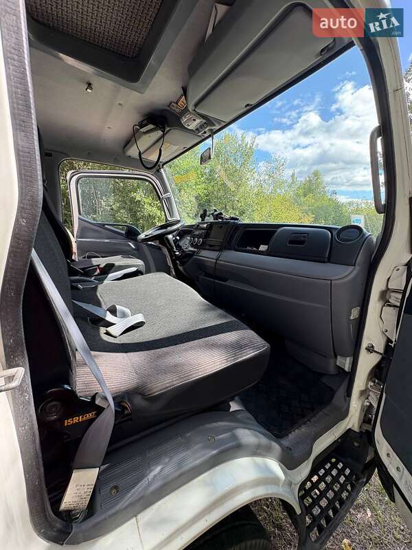 Грузовой фургон Mitsubishi Fuso Canter 2016 в Любомле