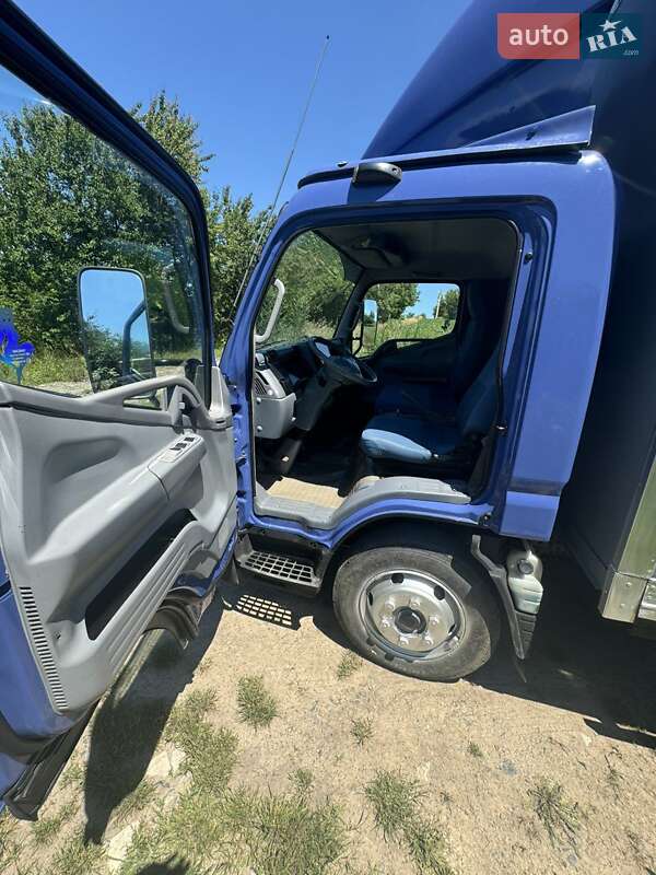 Грузовой фургон Mitsubishi Fuso Canter 2010 в Тальном