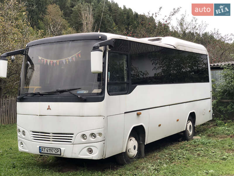 Туристический / Междугородний автобус Mitsubishi Fuso Rosa 2006 в Яремче