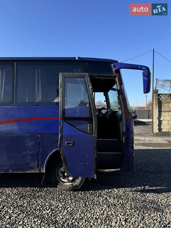 Туристический / Междугородний автобус Mitsubishi Fuso Rosa 2006 в Луцке