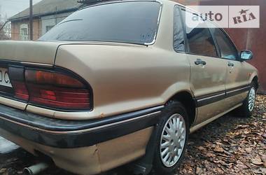 Седан Mitsubishi Galant 1988 в Виннице