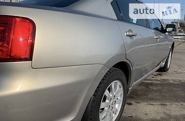 Седан Mitsubishi Galant 2009 в 