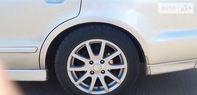 Седан Mitsubishi Galant 2001 в Києві