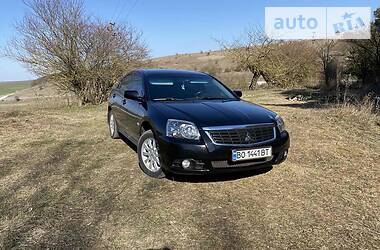 Седан Mitsubishi Galant 2009 в Волочиске