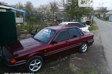 Седан Mitsubishi Galant 1990 в Одесі