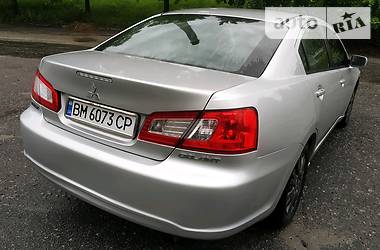 Седан Mitsubishi Galant 2011 в Сумах