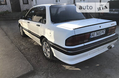 Седан Mitsubishi Galant 1991 в Дніпрі