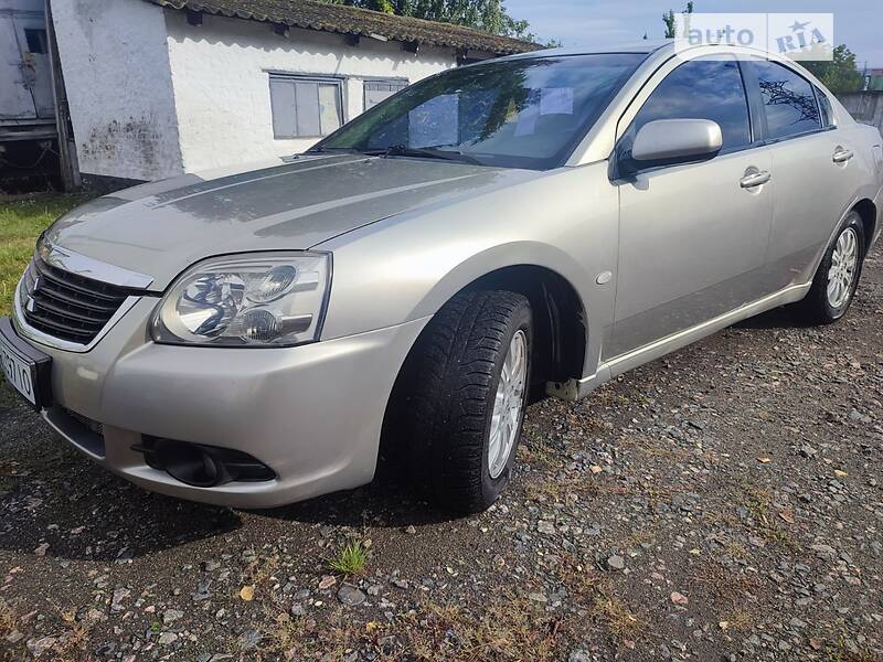 Mitsubishi Galant
