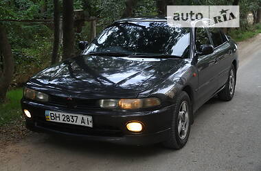 Седан Mitsubishi Galant 1993 в Одессе