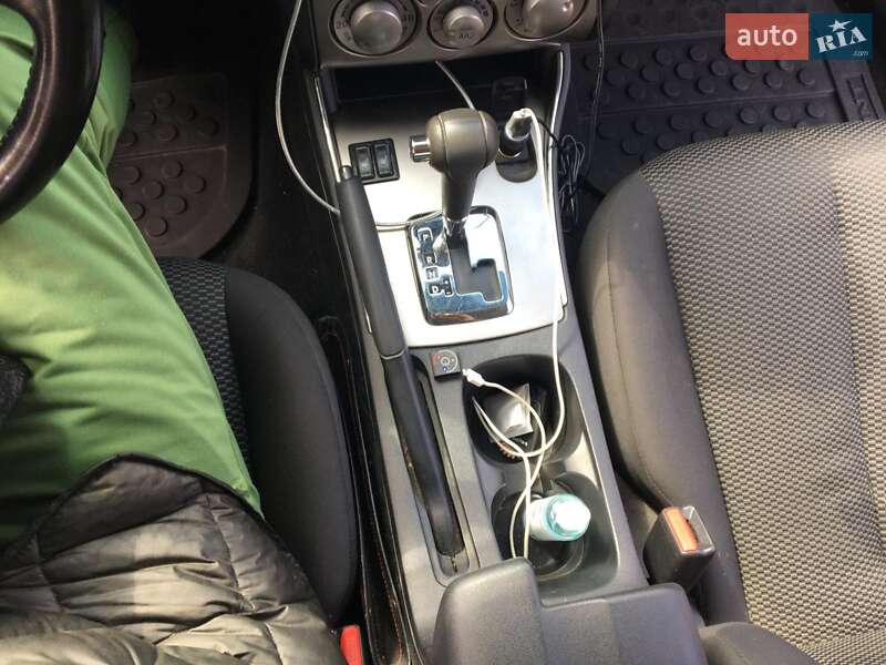 Седан Mitsubishi Galant 2008 в Полтаве