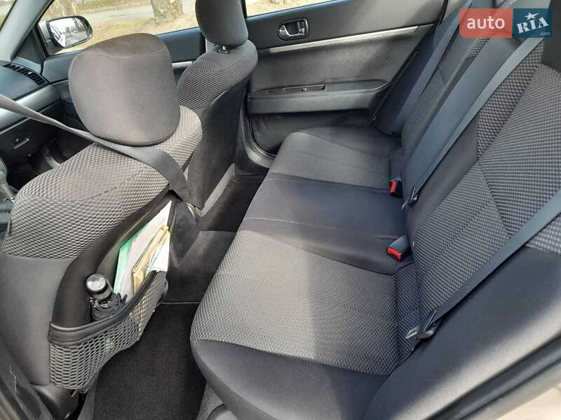 Седан Mitsubishi Galant 2008 в Черкассах