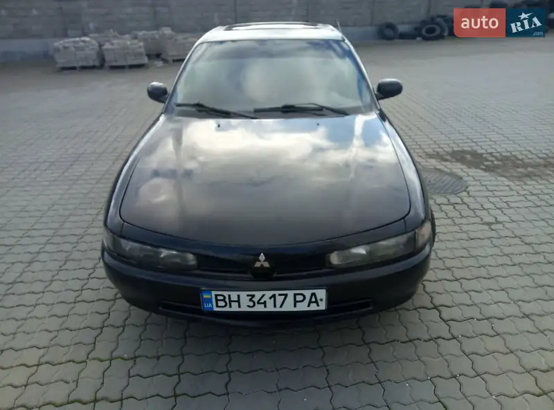 Mitsubishi Galant
