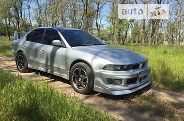 Седан Mitsubishi Galant 2000 в 