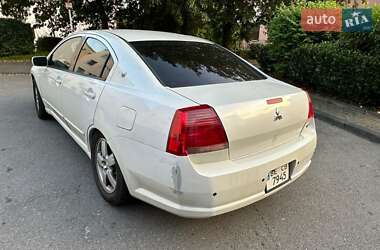 Седан Mitsubishi Galant 2004 в 