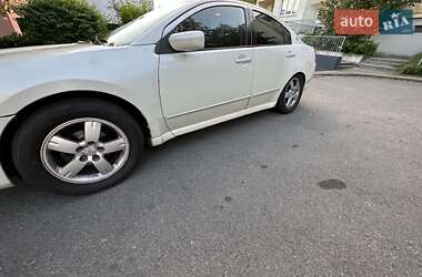 Седан Mitsubishi Galant 2004 в 