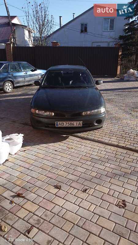 Седан Mitsubishi Galant 1994 в Виннице