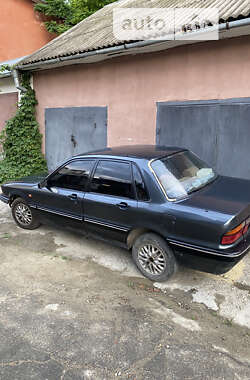 Седан Mitsubishi Galant 1988 в Черновцах