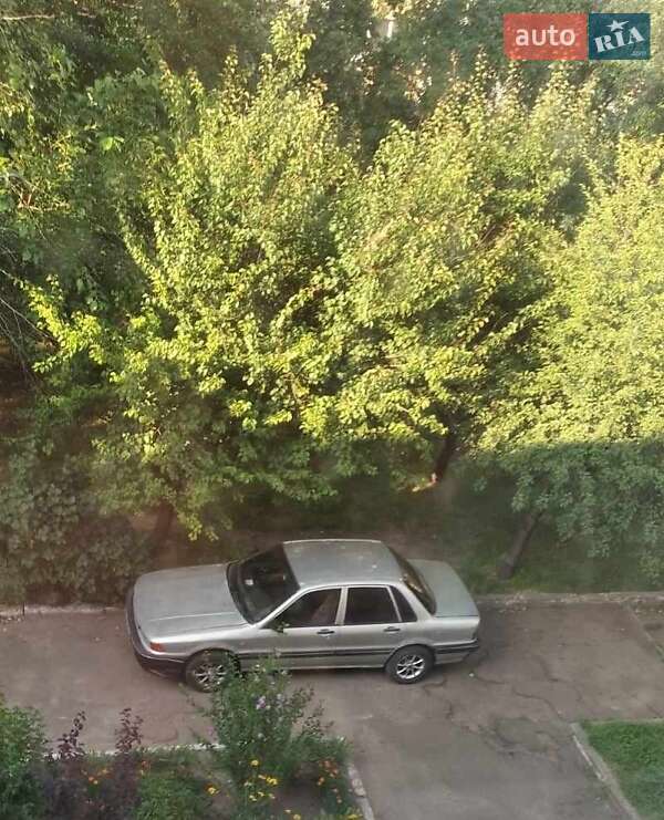 Mitsubishi Galant 1988
