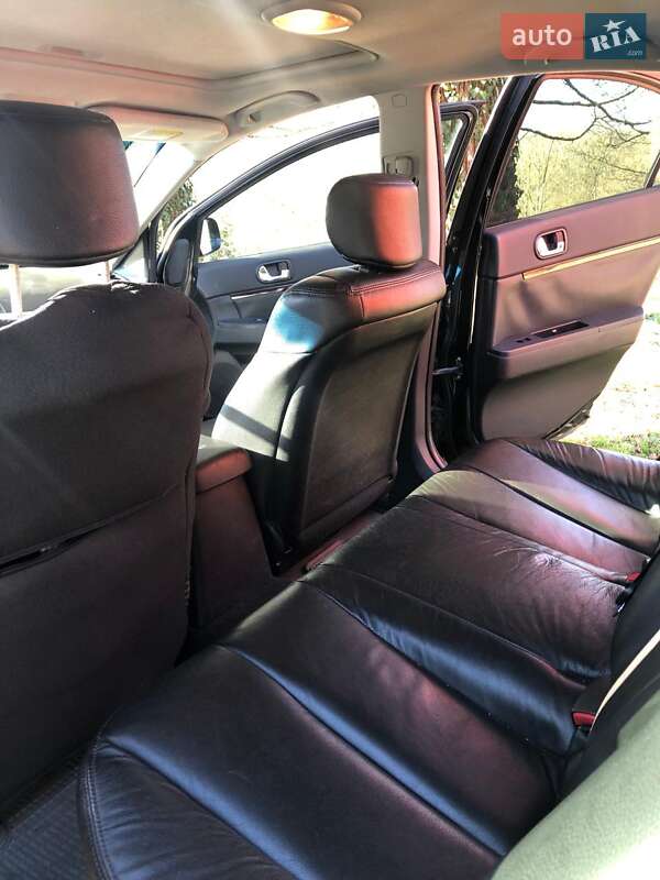 Седан Mitsubishi Galant 2008 в Киеве