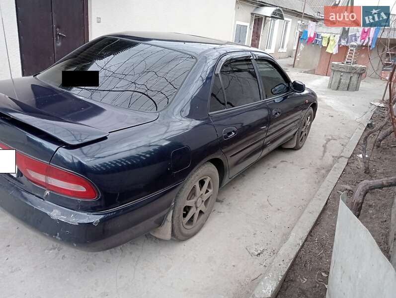 Седан Mitsubishi Galant 1995 в Одессе