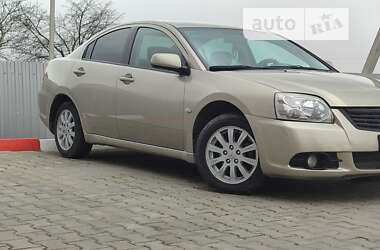 Седан Mitsubishi Galant 2008 в Чернівцях