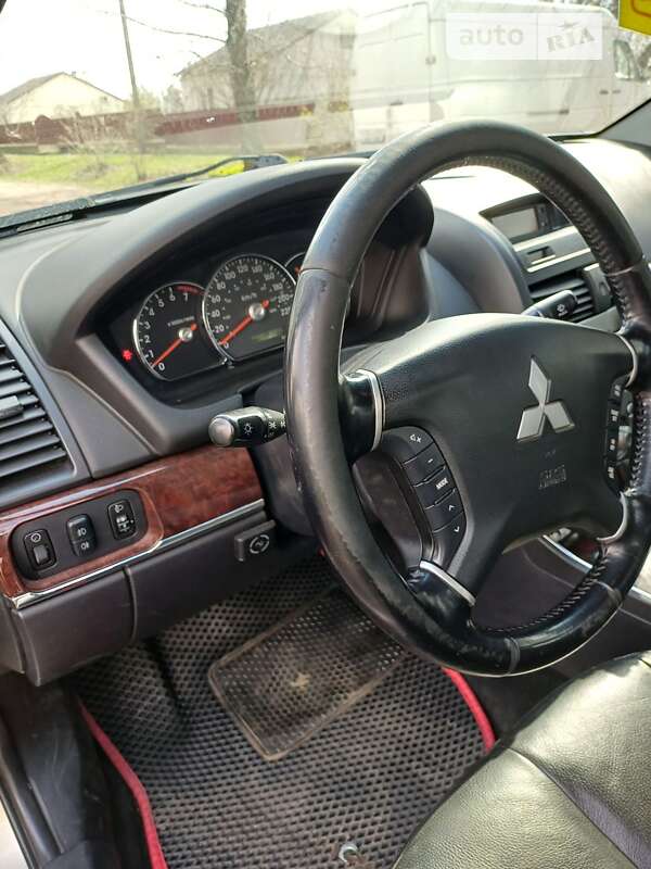 Седан Mitsubishi Galant 2008 в Переяславе