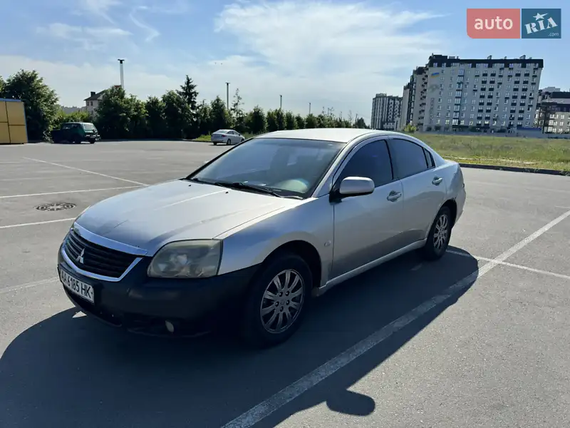Mitsubishi Galant 2008
