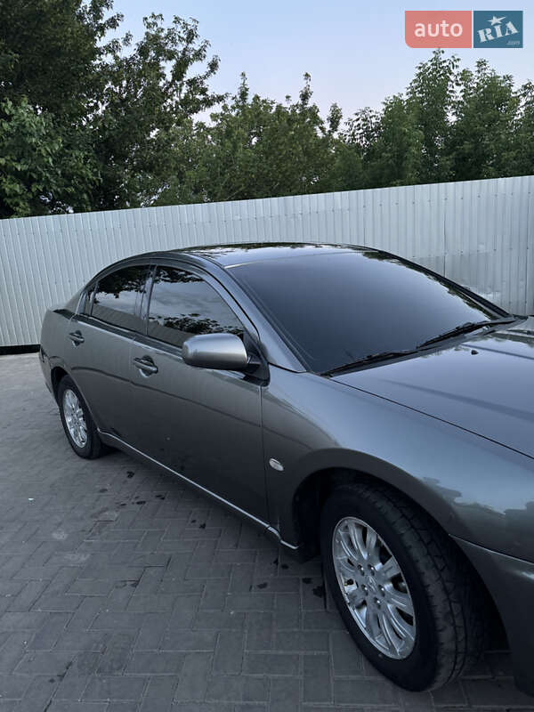 Седан Mitsubishi Galant 2008 в Никополе