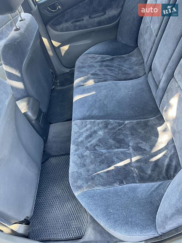 Седан Mitsubishi Galant 1997 в Измаиле