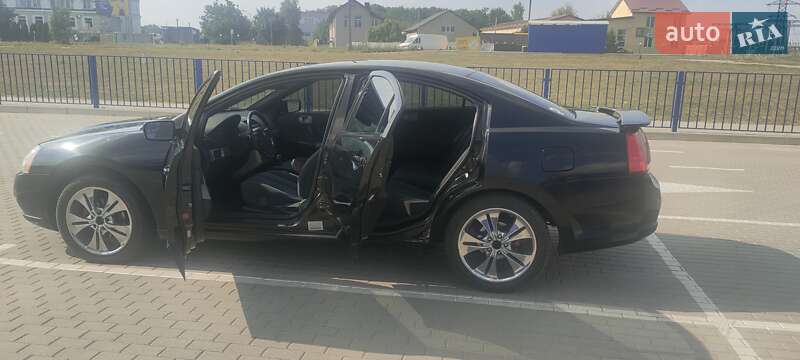 Седан Mitsubishi Galant 2004 в Нововолынске