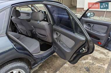 Лифтбек Mitsubishi Galant 1993 в 